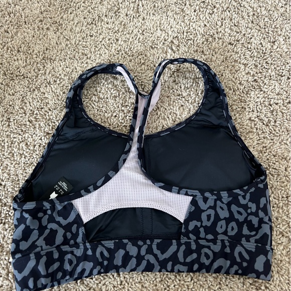 Soulcycle The Upside Bra - Picture 2 of 3